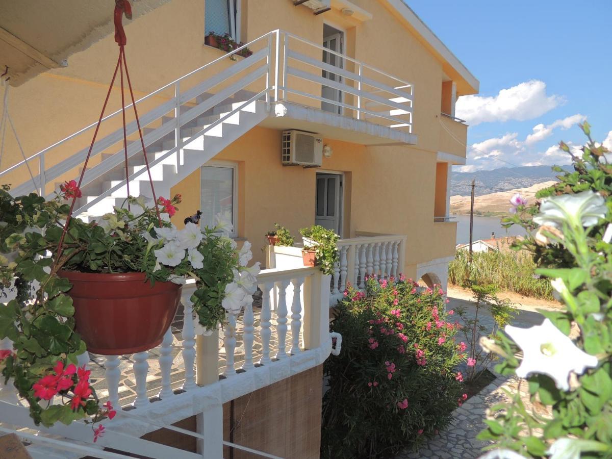 Apartman Husic Pag Town Exterior photo