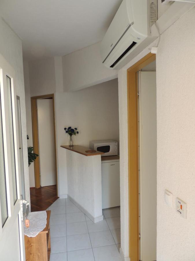 Apartman Husic Pag Town Exterior photo